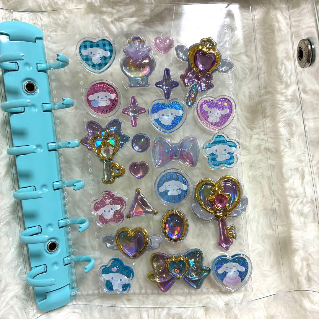 正規品　シール帳　完成品　サンリオ　シナモン　ボンボンドロップ　うるちゅるシール