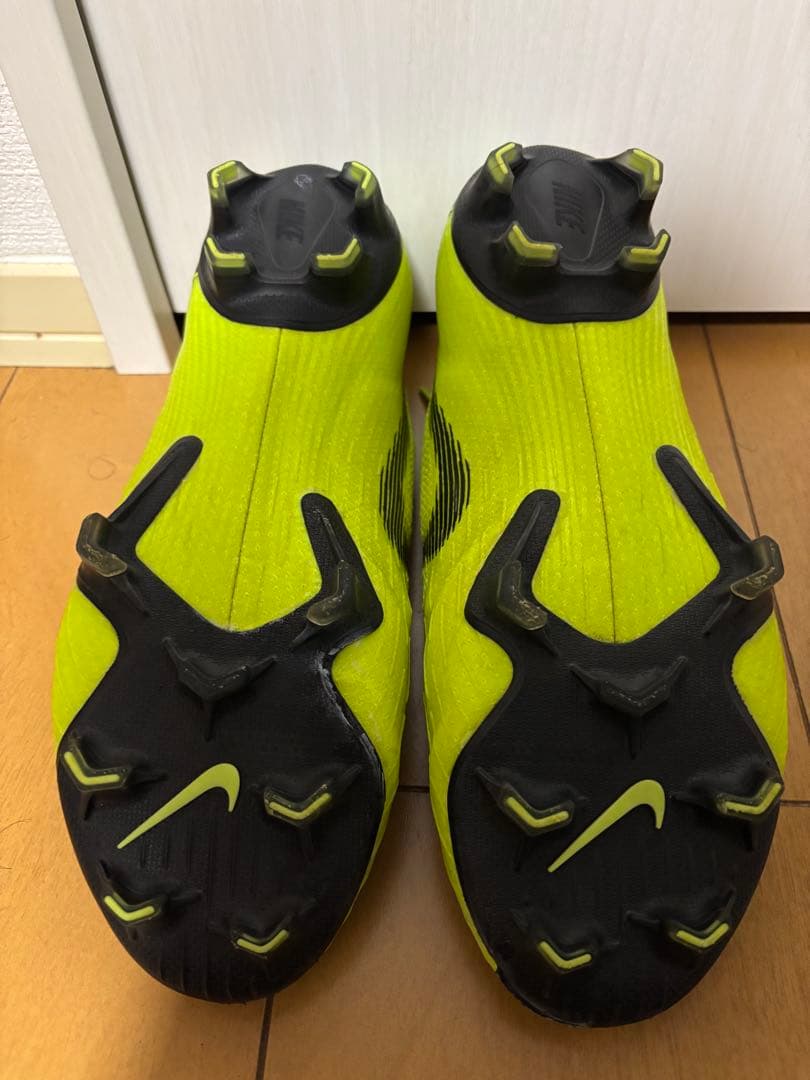 NIKE　マーキュリアルヴェイパー12 26.5cm FGソール　【最終価格】