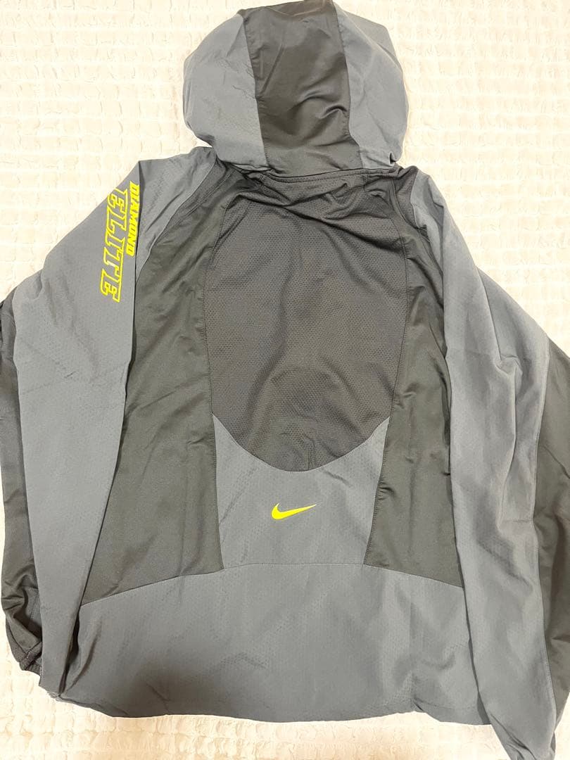 【新品タグ付き‼️】ナイキ NIKE ダイヤモンドエリート ナイロンパーカー
