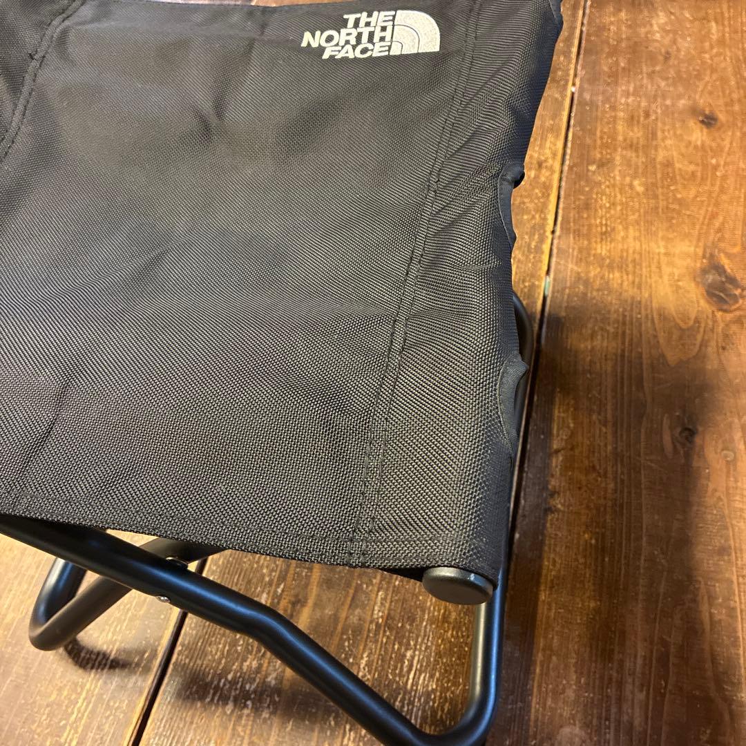 【カピバラさん　】THE NORTH FACE キャンプスツール　BLK