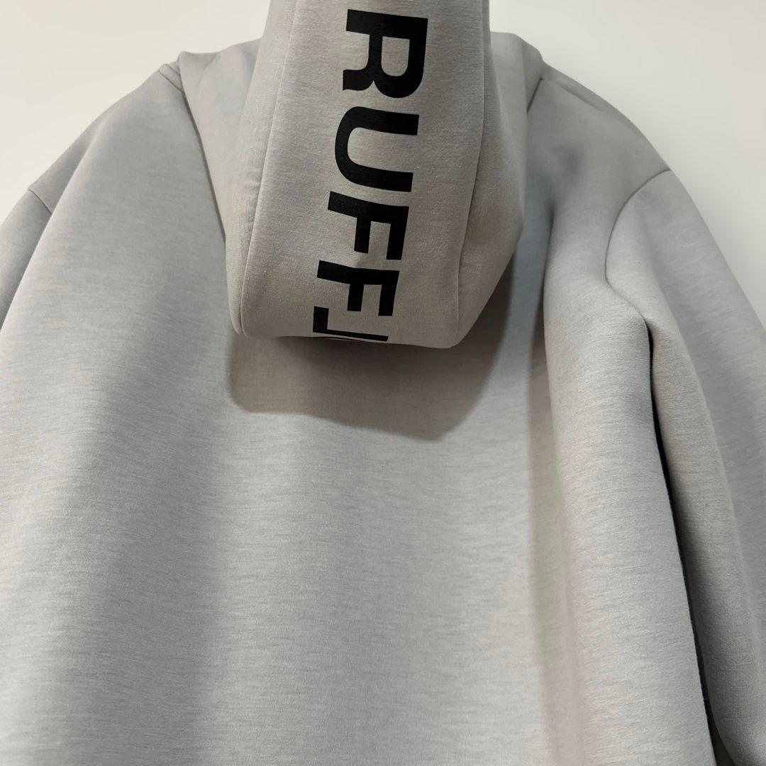 RUFFLOG ラフロッグアイボリーパーカー