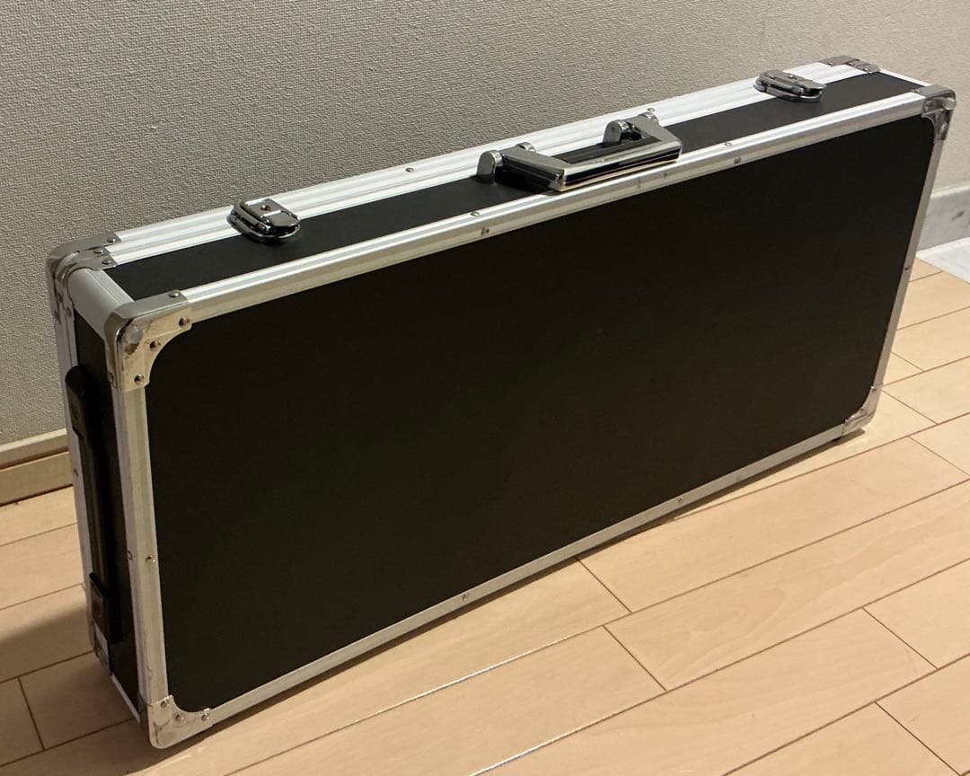 BOSS GT-6 マルチエフェクター （ハードケース付・通電確認済）