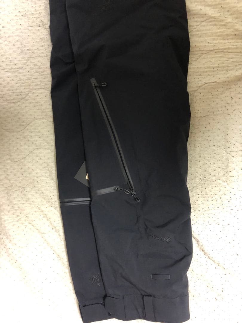 【美品】GOLDWIN GORE-TEX ズボン