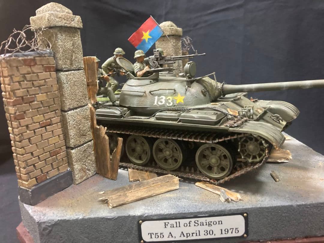 T55 A サイゴン陥落 ミリタリー　ジオラマ