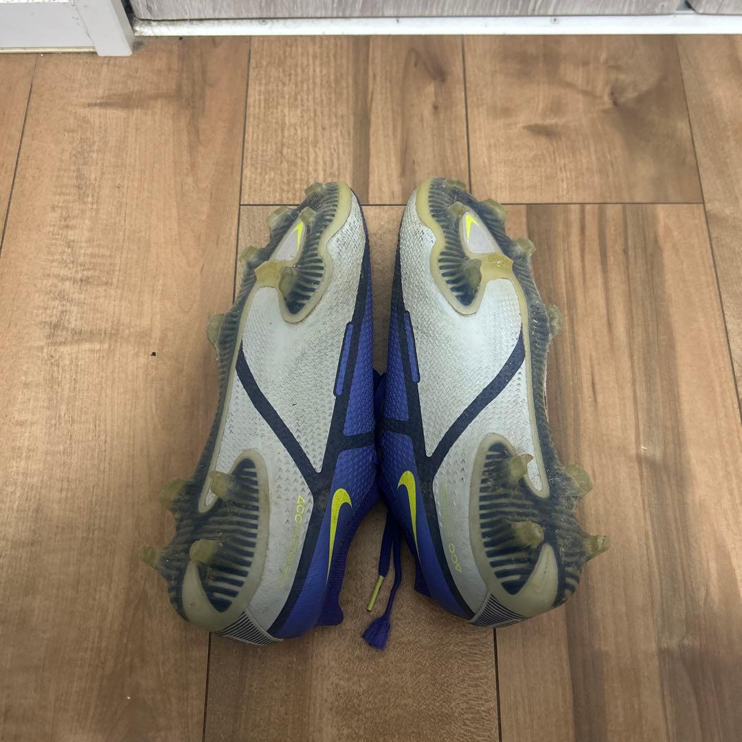 NIKE ファントムGT FG 25cm