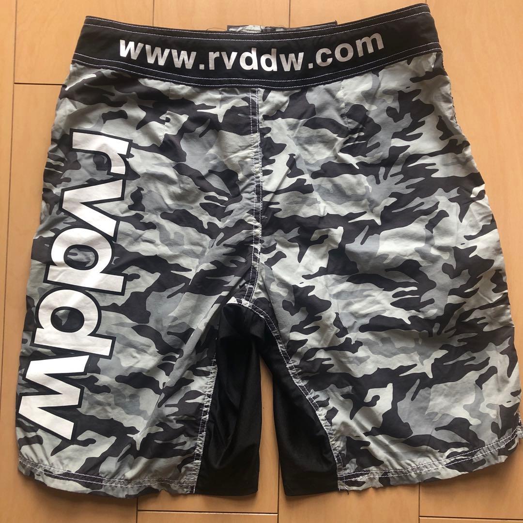 reversal リバーサル Mサイズ カモ 柔術 格闘技 ブルテリア rvca