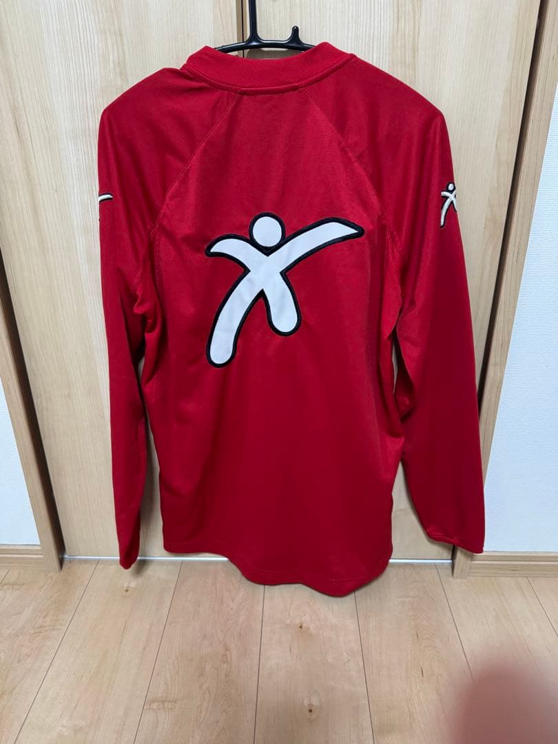 ペルージャ　トレーニングシャツ　長袖　Mサイズ