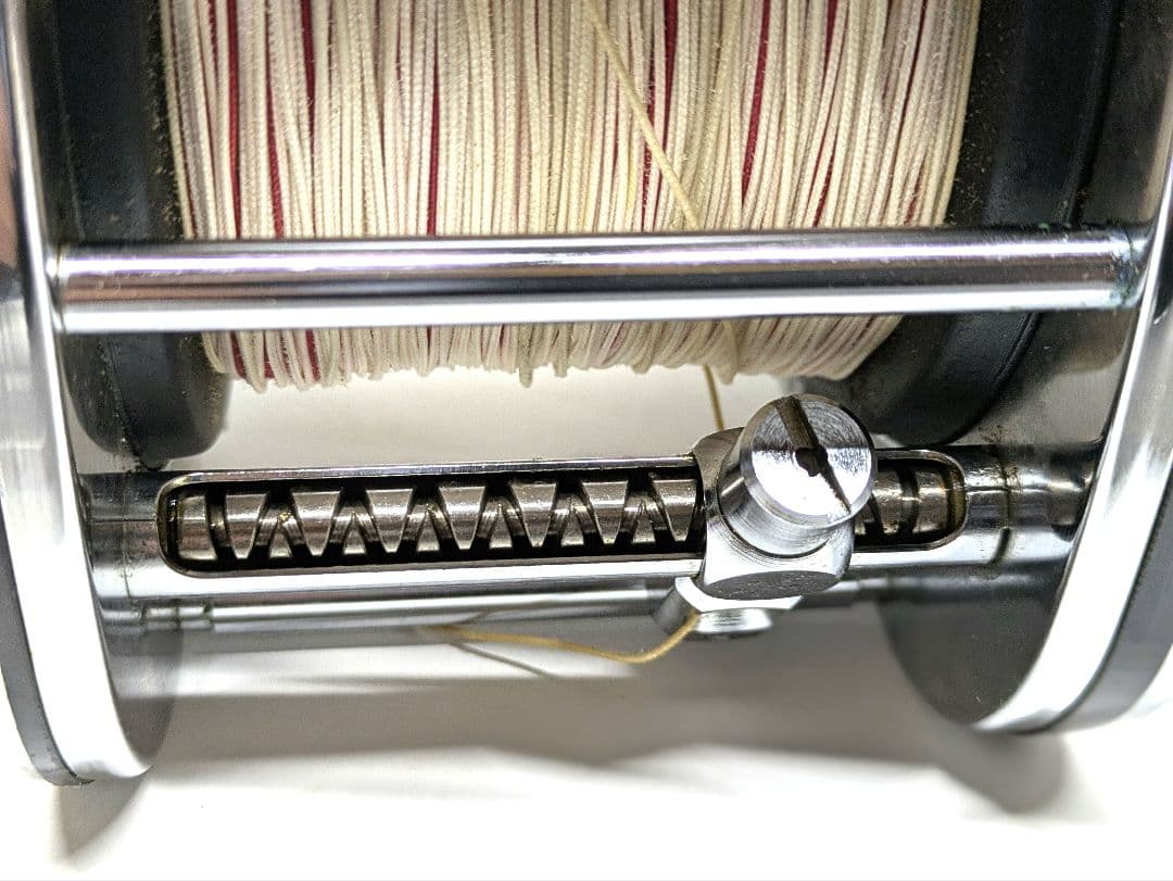 ダイワ ダイナミック Daiwa Dynamic ST 300 両軸 リール