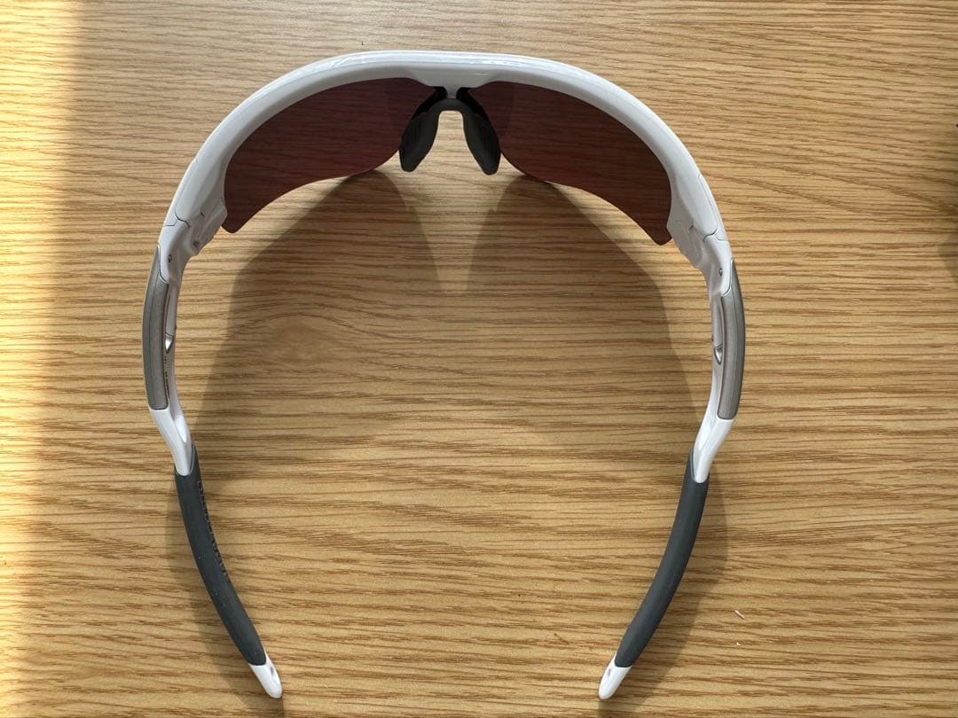 OAKLEY スポーツサングラス ホワイト/レッド ミラー