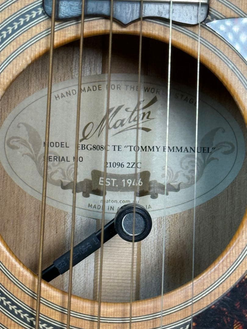 Maton EBG-808C TE 【トミー・エマニュエル シグネチャー】