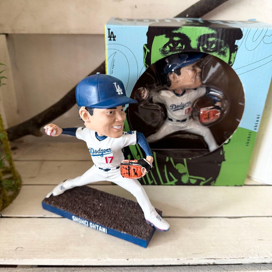 ドジャース　大谷翔平ボブルヘッド　ピッチャー投手来場者限定品 9月10日2025