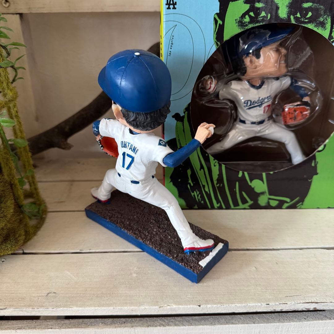 ドジャース　大谷翔平ボブルヘッド　ピッチャー投手来場者限定品 9月10日2025