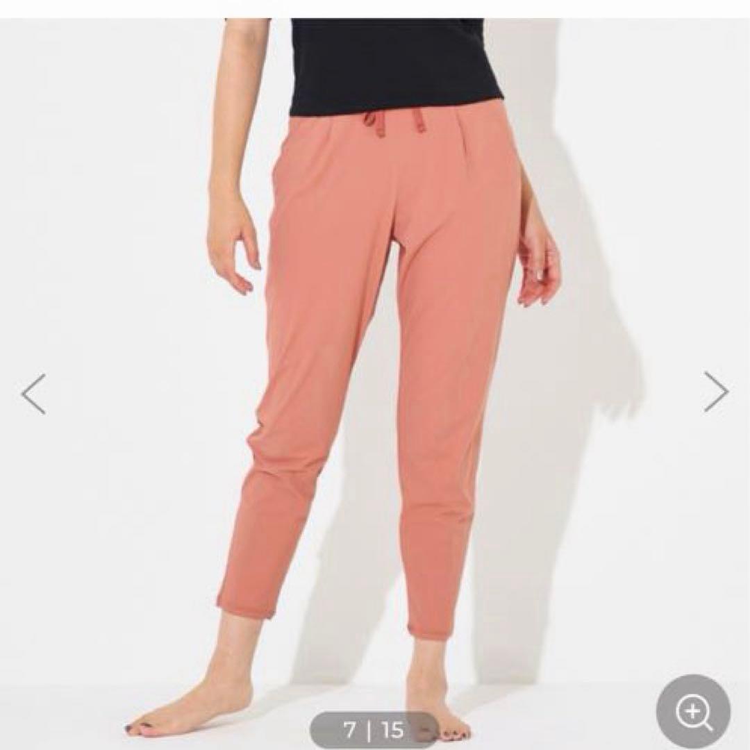 新品Chacott タックテーパードパンツ サイズM ¥14,300