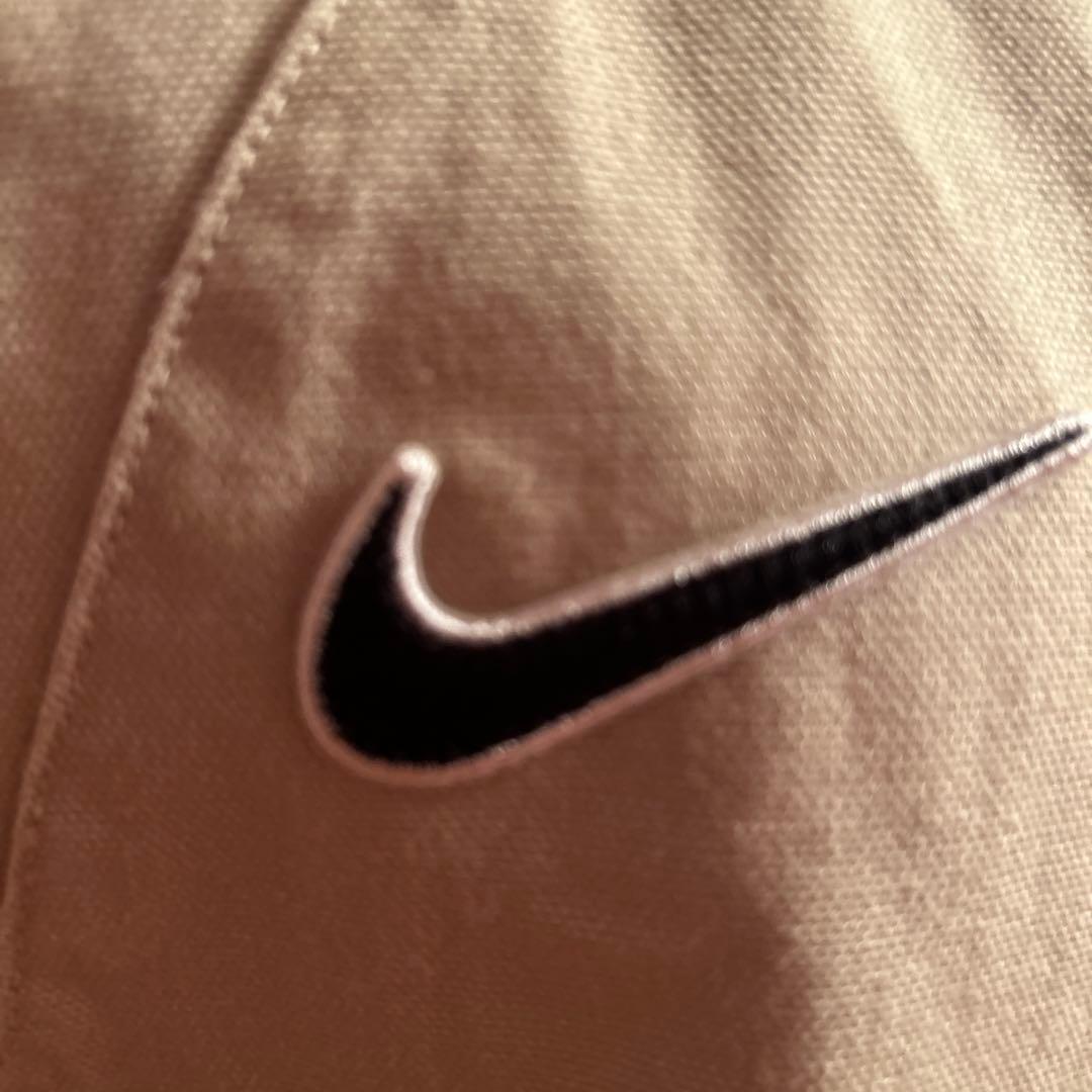 Nike ベージュ ベースボールシャツ