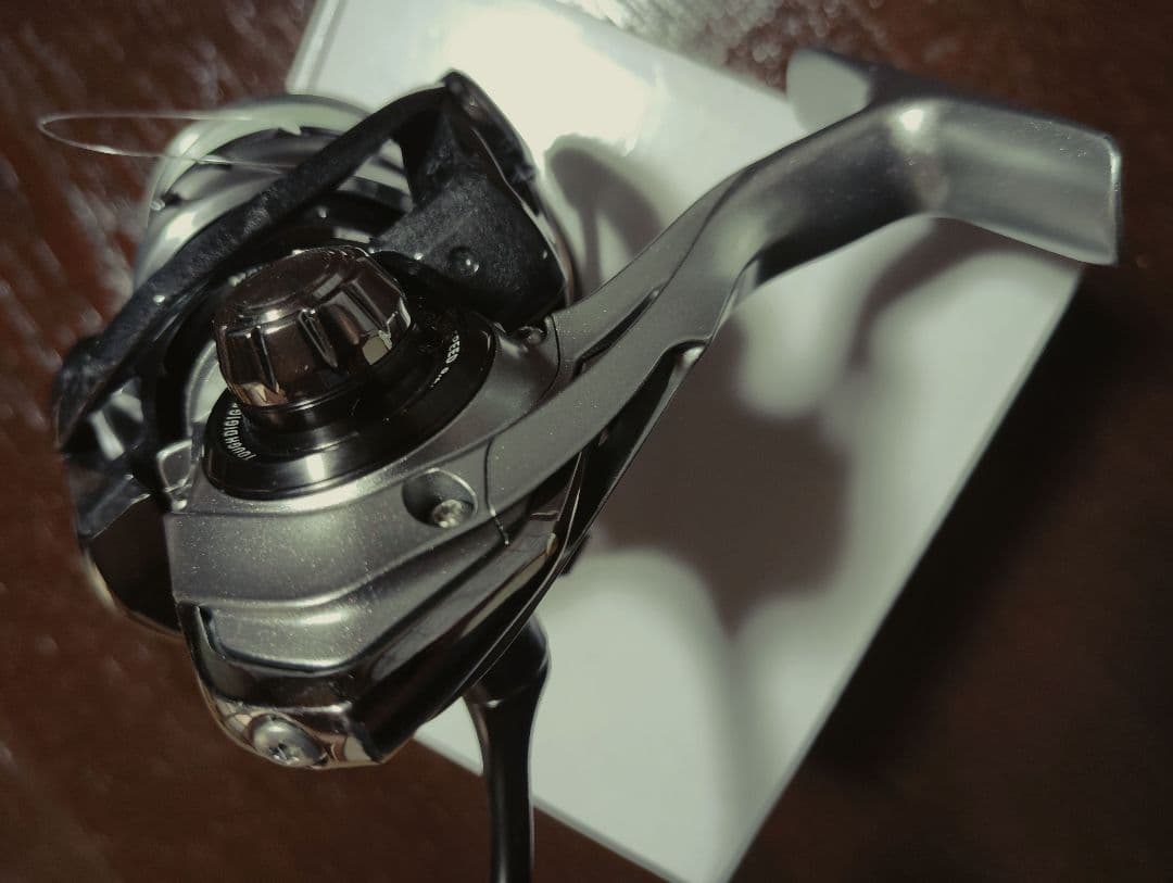 【美品】DAIWA　スピニングリール　ＣＡＬＤlＡ LT3000-ＣＸＨ