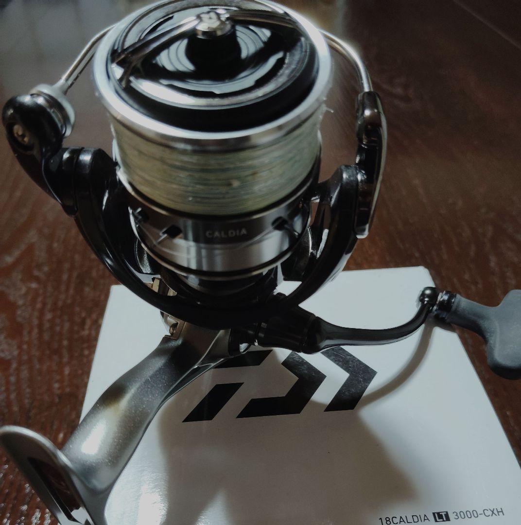 【美品】DAIWA　スピニングリール　ＣＡＬＤlＡ LT3000-ＣＸＨ