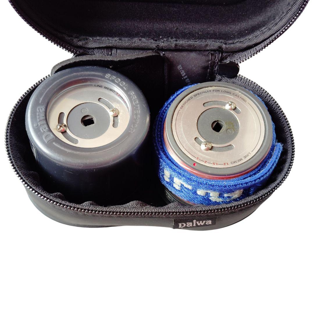 [ダイワDaiwaトーナメントサーフZ45T替えスプール2個セットケース付き]