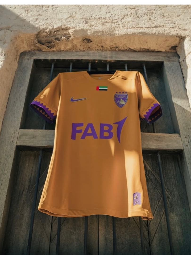 【超レア】　アルアイン　ユニフォーム　Tシャツ　サッカー　サンフレッチェ