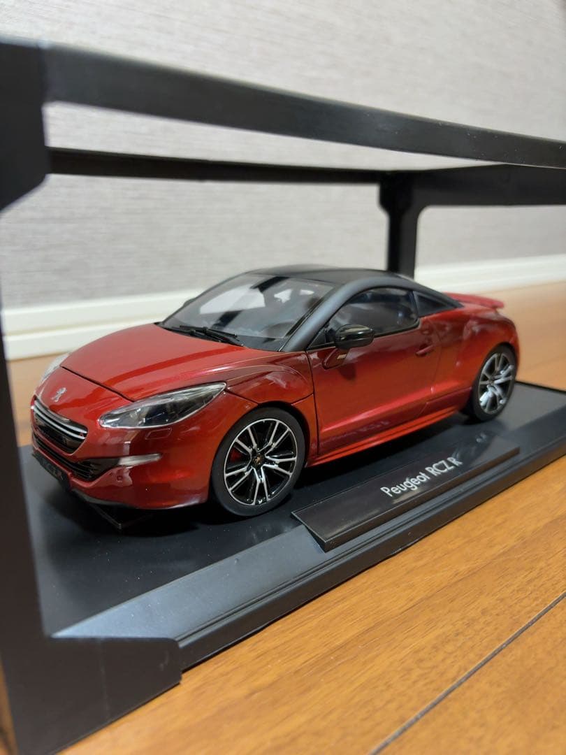 1/18 RCZ-R 2014 赤　ダイキャスト