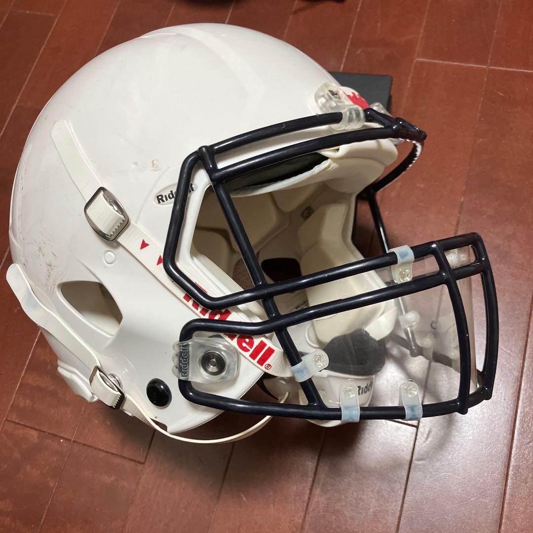 アメリカンフットボール　ヘルメット+ショルダーセット