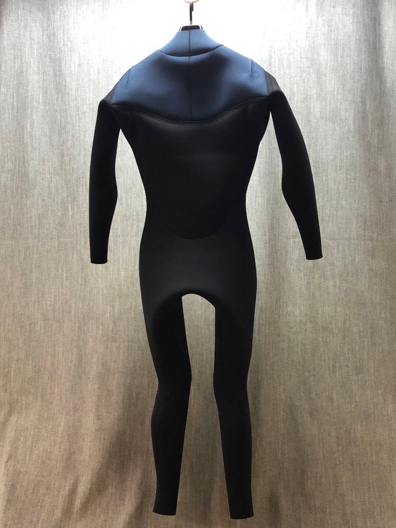 ウェットスーツ MENS Mサイズ 新品未使用