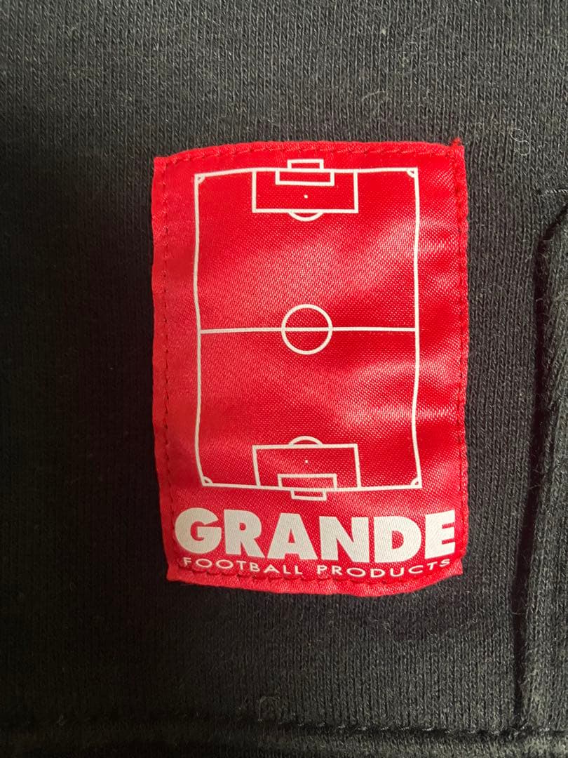美品！浦和レッズ GRANDE だるま 黒パーカー Ｌサイズ