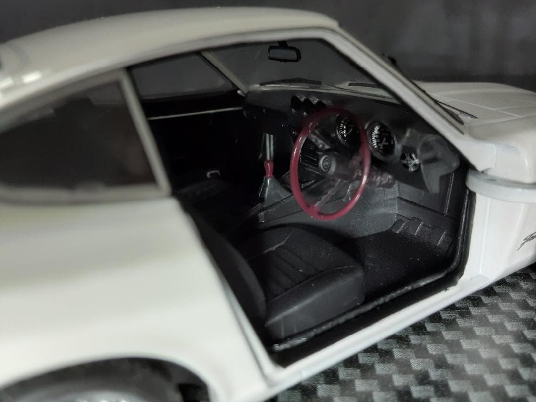 Hachette 1/24 日産 Fairlady 240Z 白 カスタム改