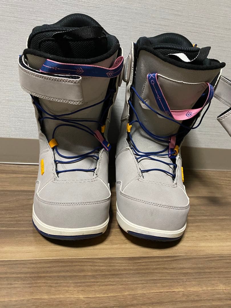 【超美品】Deeluxe　スノボ　ブーツ　24.5