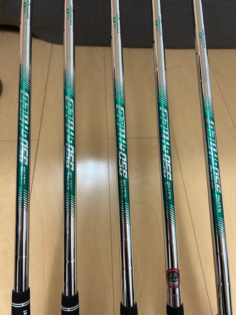 テーラーメイドP790アイアン(2021)6-9 P