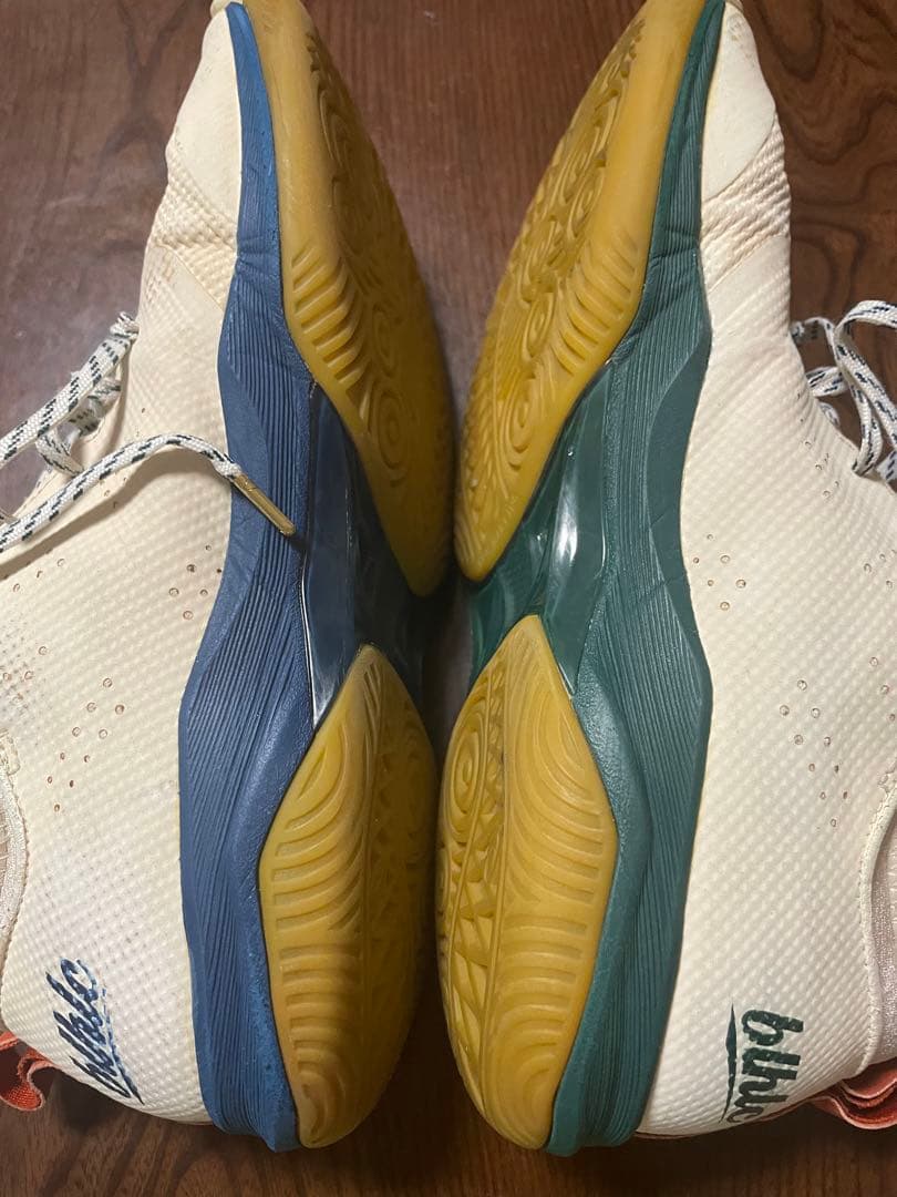 asics × ballaholic グライドノヴァ