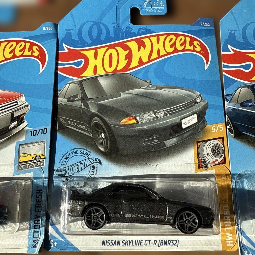 ホットウィール　スカイライン　GT-R 240Z S30Z‼️