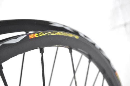 MAVIC CROSSMAX ST DISC 26 ホイールセット