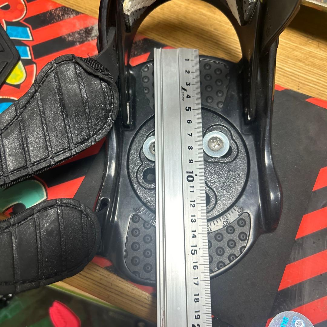 BURTONキッズスノーボード90センチサイズ ビンディング付き