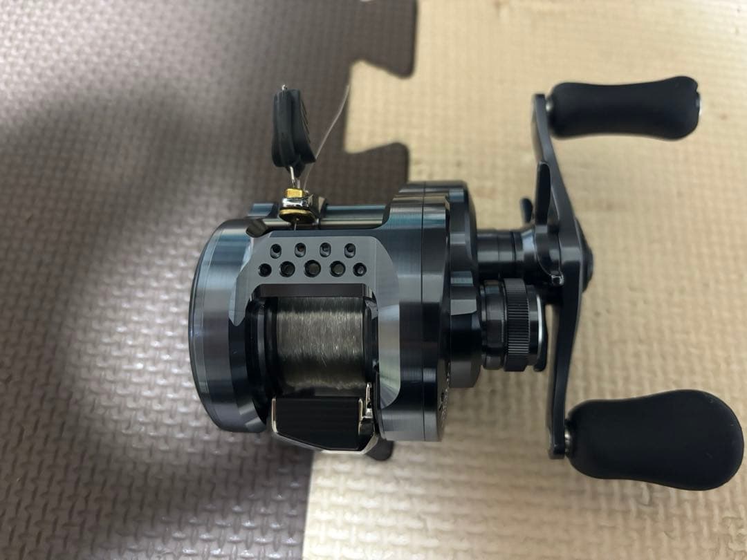 シマノ　カルカッタコンクエスト30HGシャローエディション