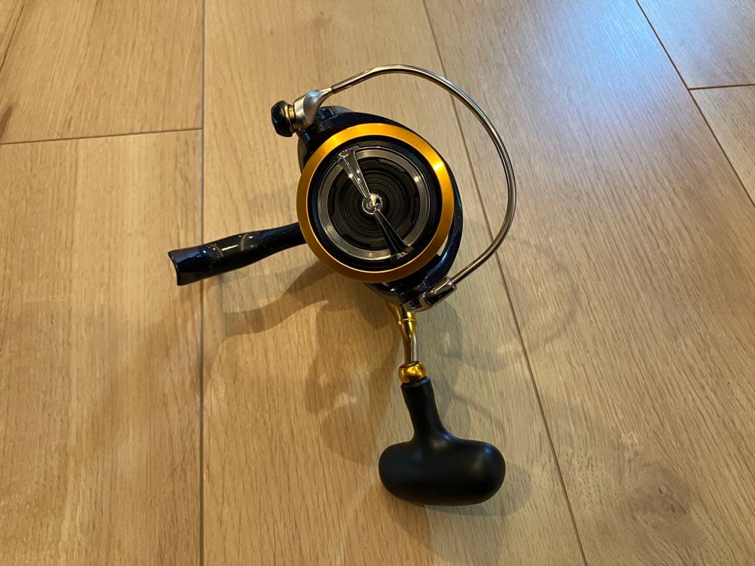 ダイワ(DAIWA) スピニングリール 20 レブロス LT6000D-H