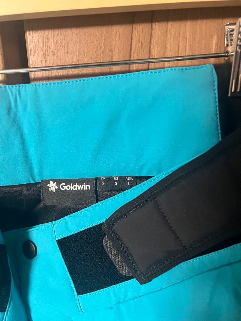 Goldwin スキー・スノーボードウェア　新品タグ付き