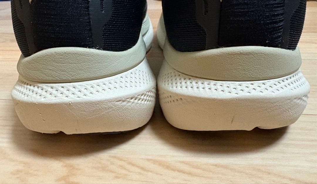 【美品】ASICS GLIDERIDE MAX グライドライドマックス　27cm