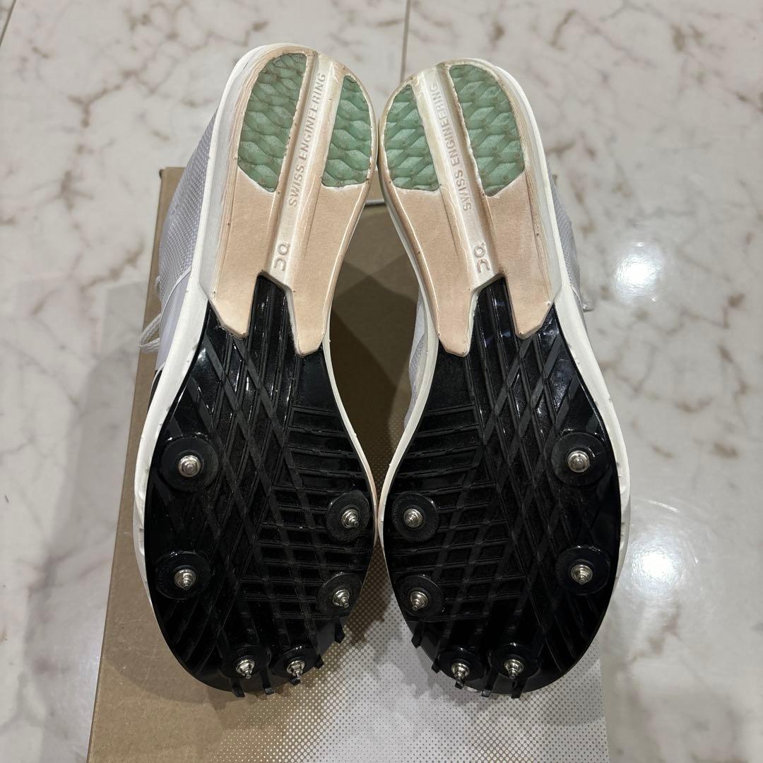 on/オン　cloud spike 10000m womens24cm