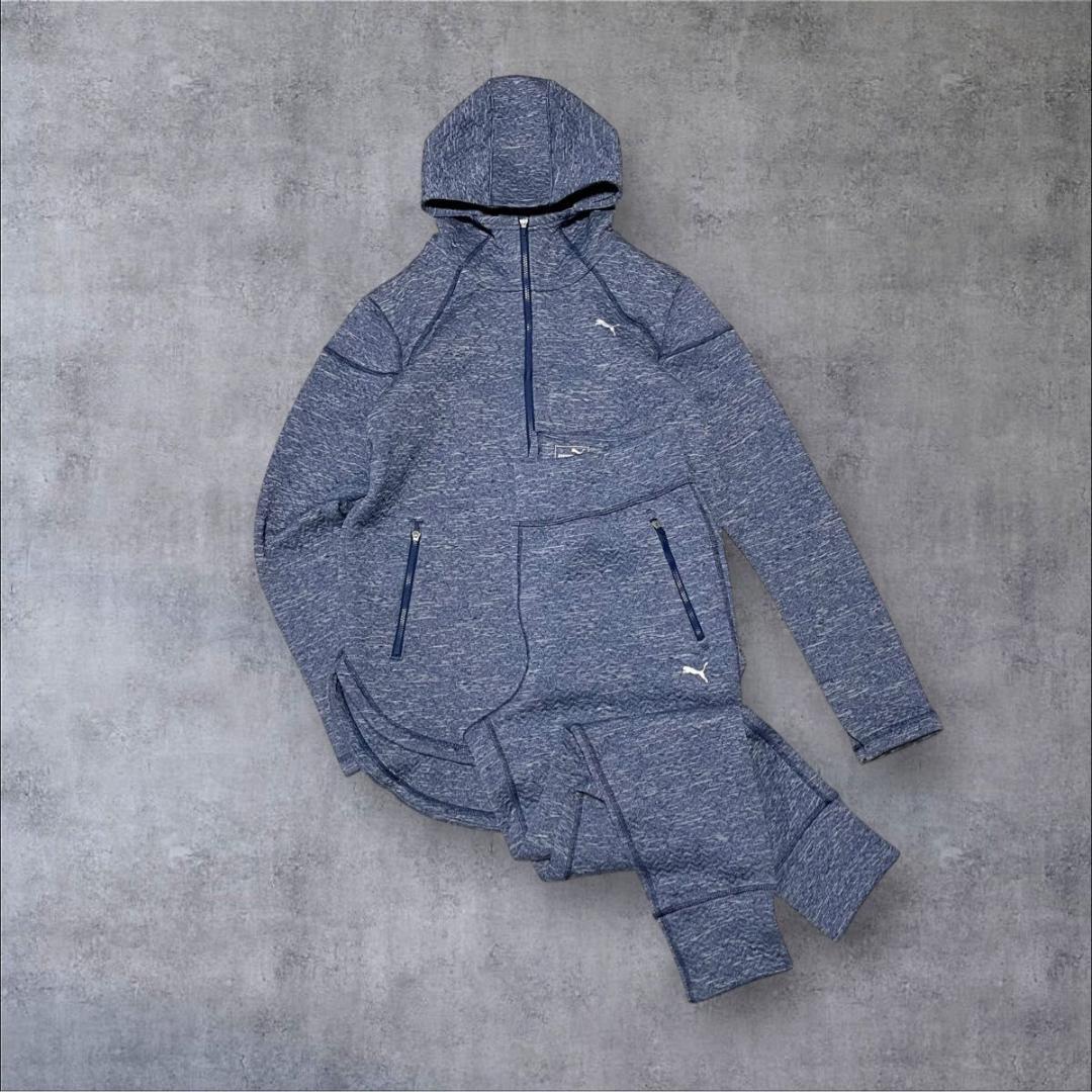 Ｍ【PUMA】warmCELL セットアップ ジャージ上下 スウェット　美品