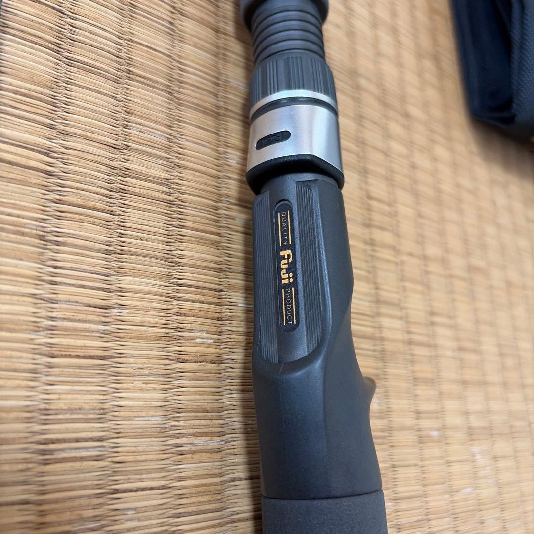 スポーツザウルス　ブラックフィン70 ヨルマル　SC70BF4