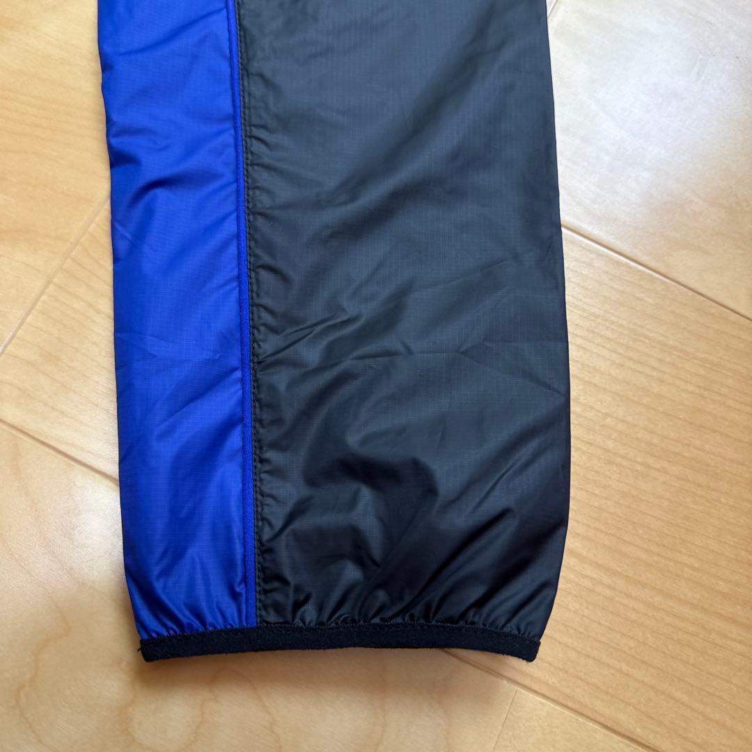 NIKE ランニングジャケット　ウィンドブレーカー　軽量　黒青ブラック　M 新品