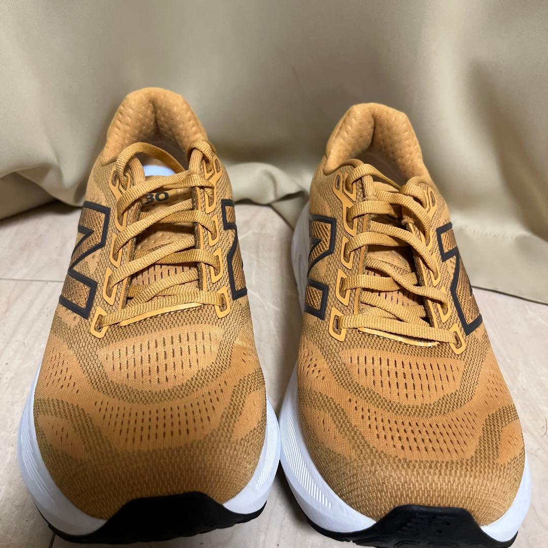New Balance 880 ブラウン ランニングシューズ