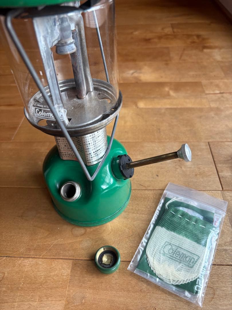 セール中 Coleman 226A749Jコンパクトランタン ケース付96年製