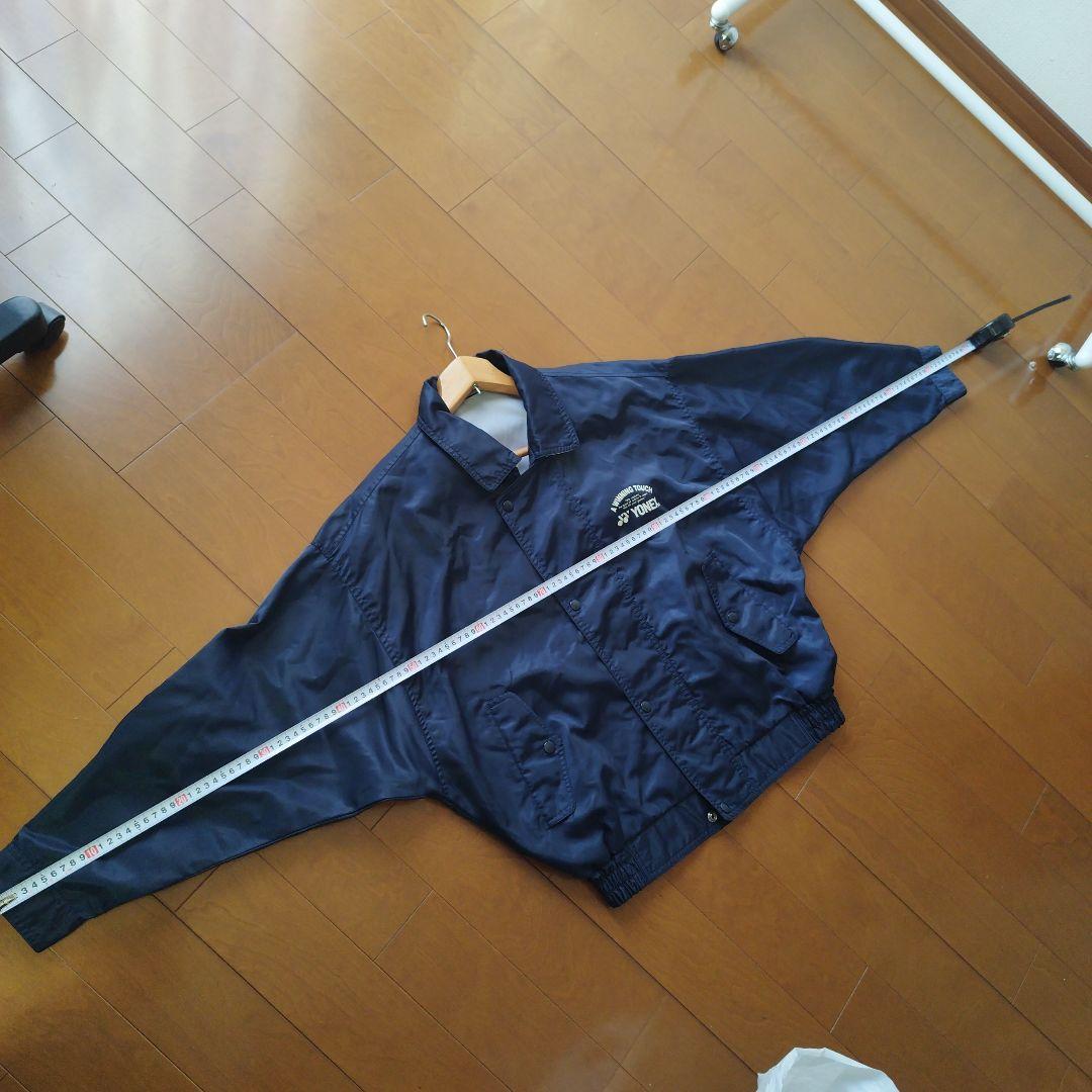 未使用に近い　昔のYONEX　ナイロンジャケット　ネイビー　Lサイズ