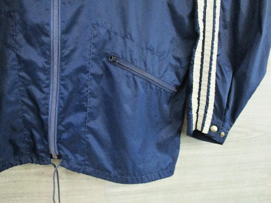adidas アディダス ヴィンテージ＜香港製 ナイロンジャケット＞M0373s