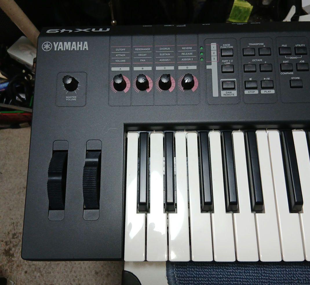 美品　YAMAHA MX49 シンセサイザー　純正ケース入　ペダル