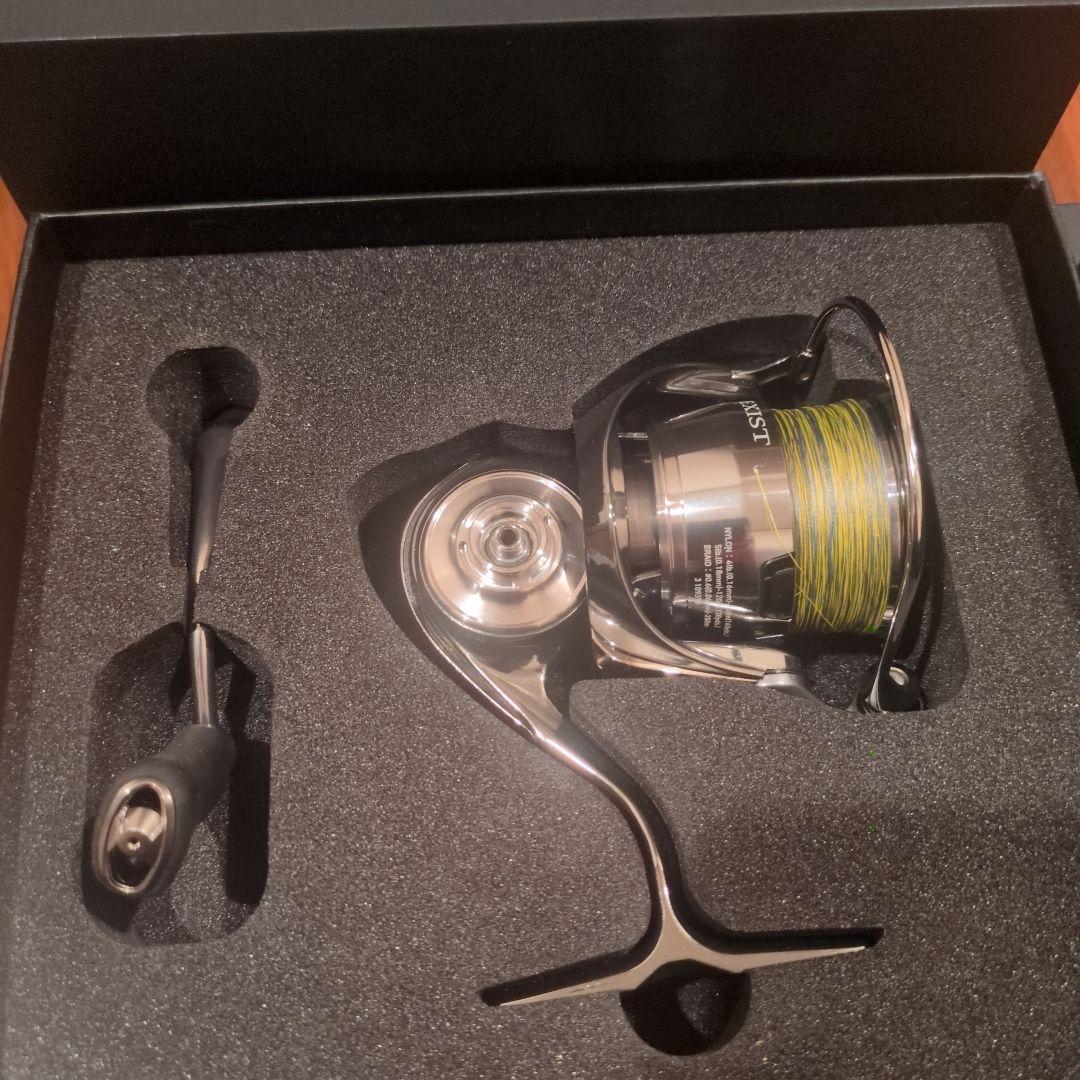 DAIWA EXIST LT2500S スピニングリール