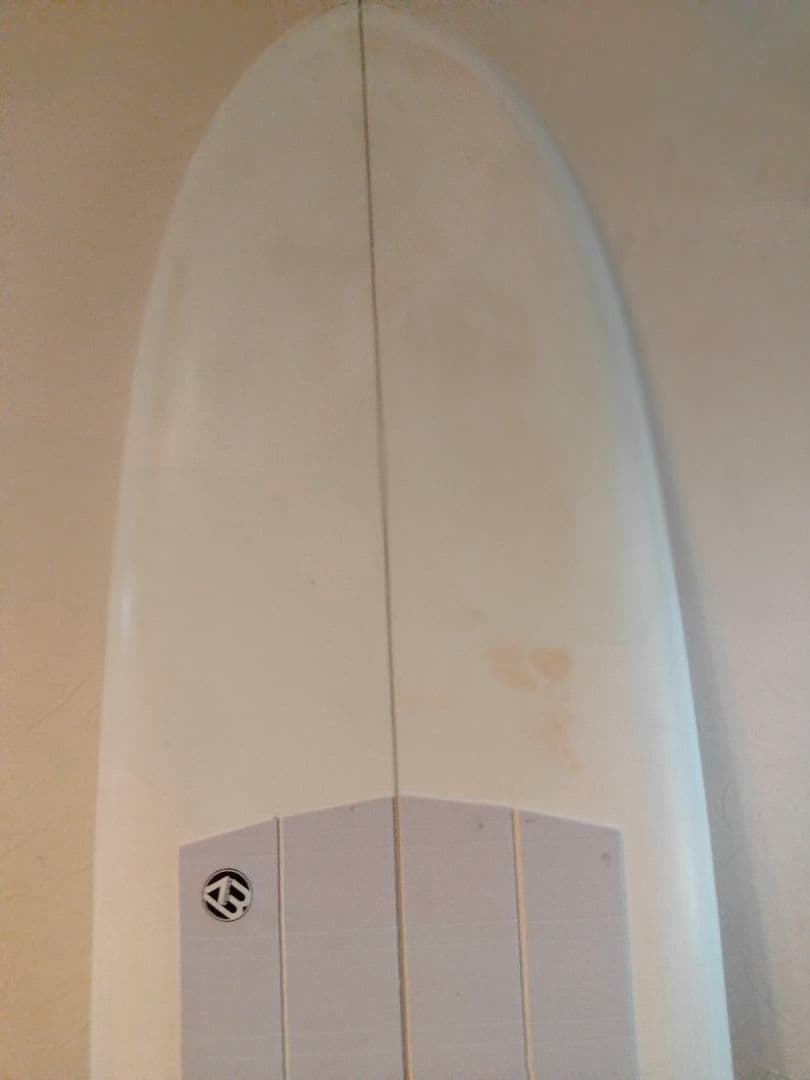 Three Weather アミューズ ファンボード 7'0\"　リーシュコード