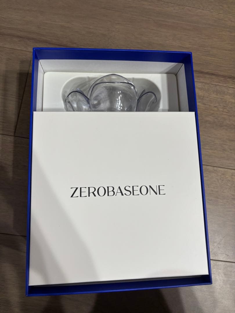 ZEROBASEONE ペンライト トレカ付き