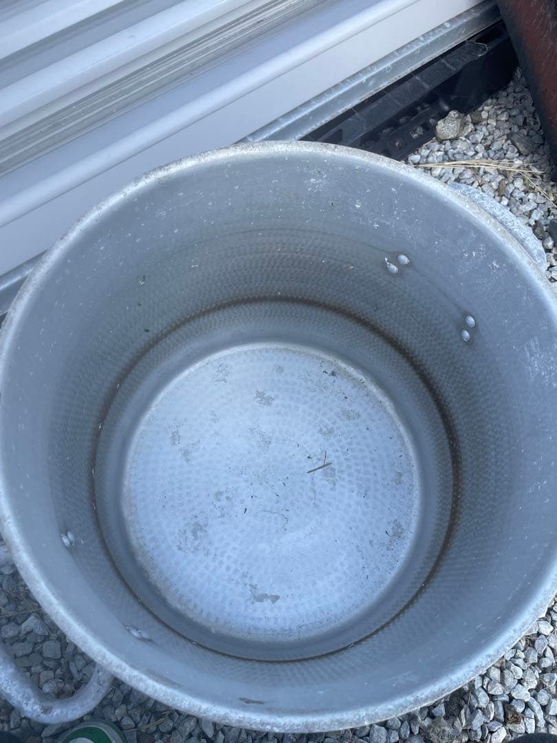 大きい寸胴鍋 業務用 アルミ製 厨房機器 両手鍋 蓋有り直径約43㎝高さ約40㎝